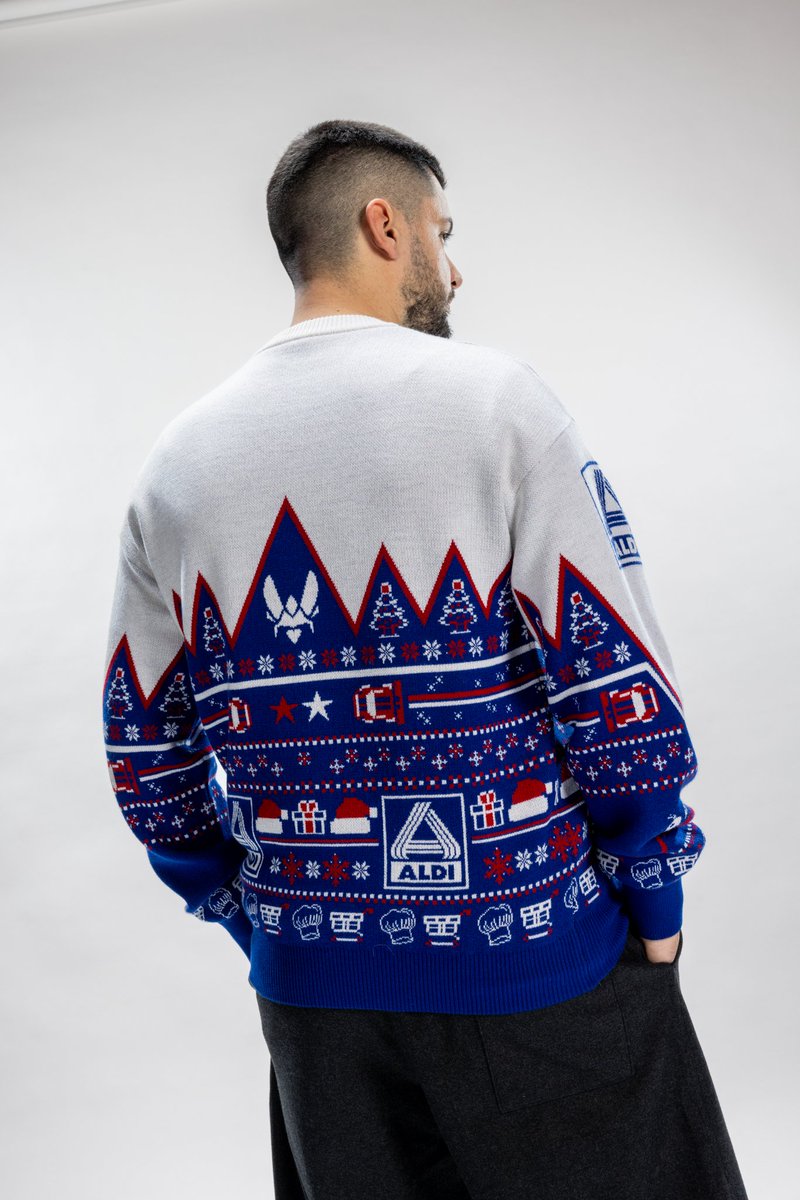 TeamVitality's tweet photo. IL VOUS ATTEND PEUT-ÊTRE SOUS LE SAPIN...

Tentez votre chance 🐝 https://t.co/1gr6kXioYr