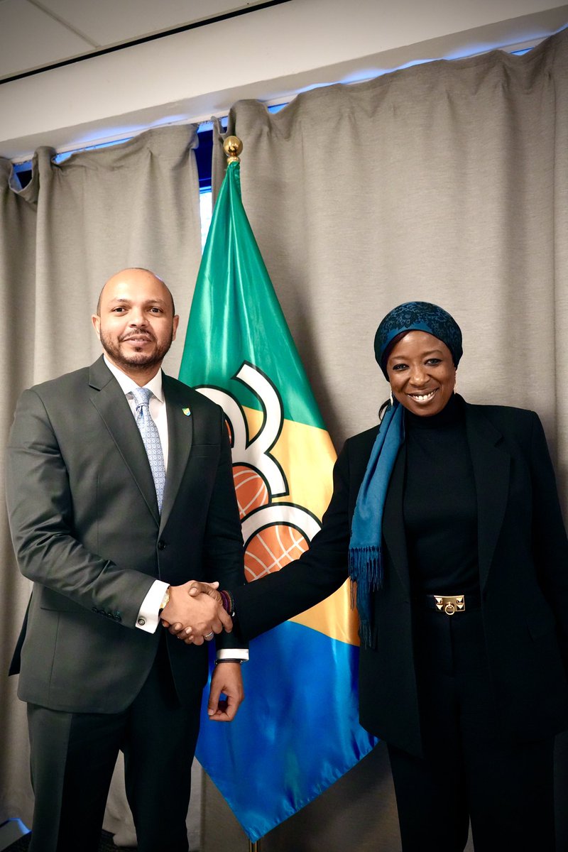 PressACP's tweet image. In the margins of the 120th Session of the OACPS Council of Ministers, the Secretary-General, H.E. Moussa Saleh Batraki (@MBatraki) , held a bilateral meeting with Ms. Diene Keita, United Nations Under-Secretary-General and UNFPA Executive Director (@UNFPA) and Special Guest to…