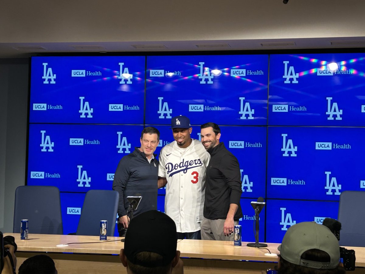 Edwin Diaz will wear #3 with #Dodgers
Roy Campanella’s 39 has been retired.
🎺