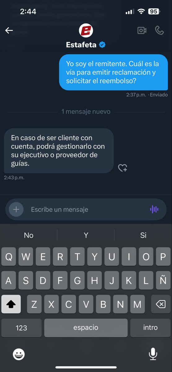 reumaped's tweet photo. No soy cliente con cuenta. @estafeta no cumplieron con la entrega. 
Es tan complicado que me contesten cuál es la vía para tramitar mi reembolso? Quiero que me devuelvan el dinero. @Profeco @AtencionProfeco https://t.co/1j3BdNVCSc