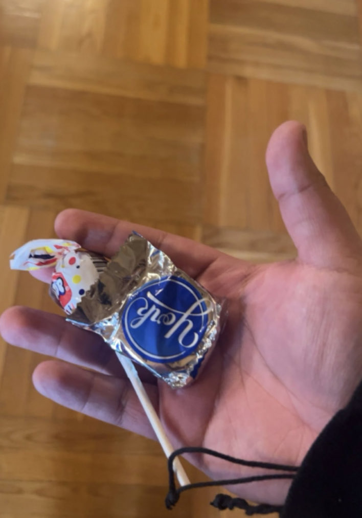 Crispy_Toast tweet media