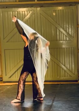 On the Cusp at Critical Path tonight! Tix via Humanitix or on the door 🚪. Or check out @gavoir on Instagram for the livestream: 7pm 🕖 to 9pm 🕘 AEDT/ 8am 🕗 to 10am 🕙 GMT/ 12am 🕛 to 2am 🕑 PST/ 3am 🕒 to 5am EST