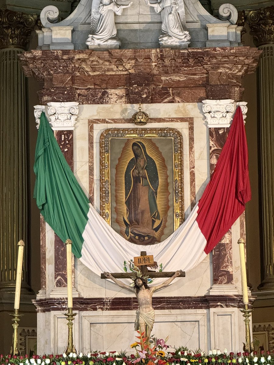 yesust's tweet image. La perfección en una sola imagen !!! 
🙏