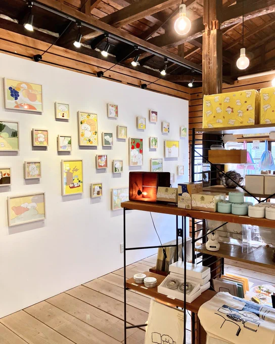 清澄白河ondo galleryでの個展は12/14(日)までです ペットのお客様も抱っこでご入場いただけます すぐ隣には清澄公園があります 『てらおかなつみのたくさんの犬展 in 東京』2025.11.29(土)-12.14(日)12:00-19:00※最終日17時まで ondo gallery (東京・清澄白河)