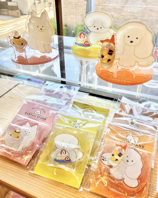 清澄白河ondo galleryでの個展は12/14(日)までです ペットのお客様も抱っこでご入場いただけます すぐ隣には清澄公園があります 『てらおかなつみのたくさんの犬展 in 東京』2025.11.29(土)-12.14(日)12:00-19:00※最終日17時まで ondo gallery (東京・清澄白河)