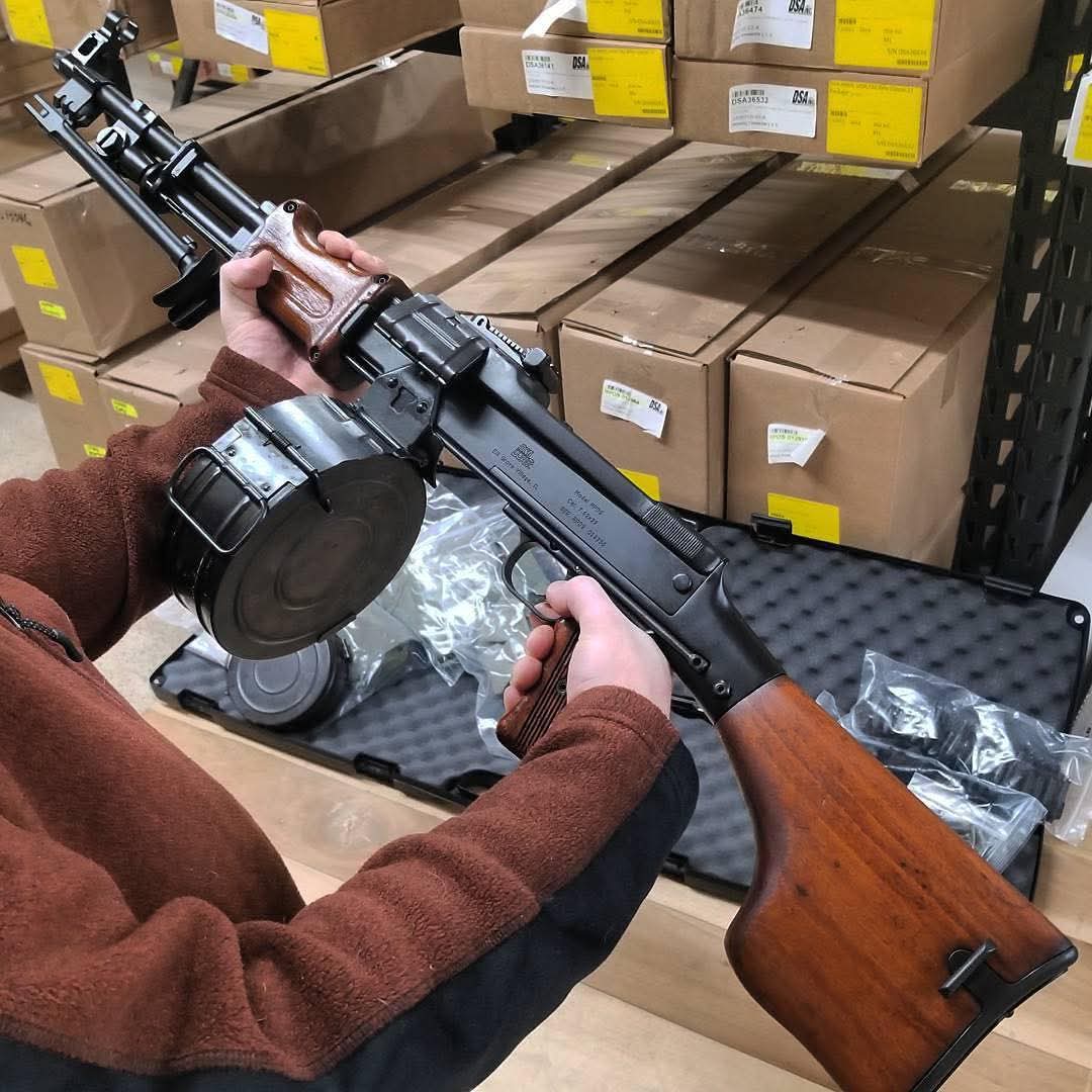 FirearmFury's tweet image. 