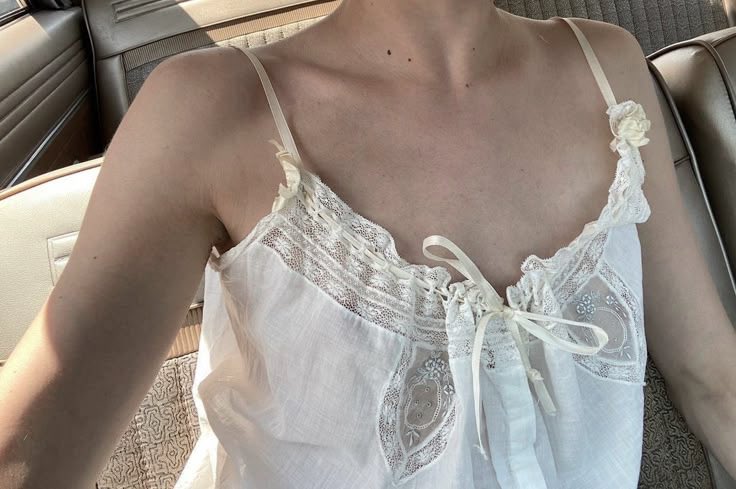 rosierpearl's tweet photo. thinking about pieces like these https://t.co/ySMOo5QG0s