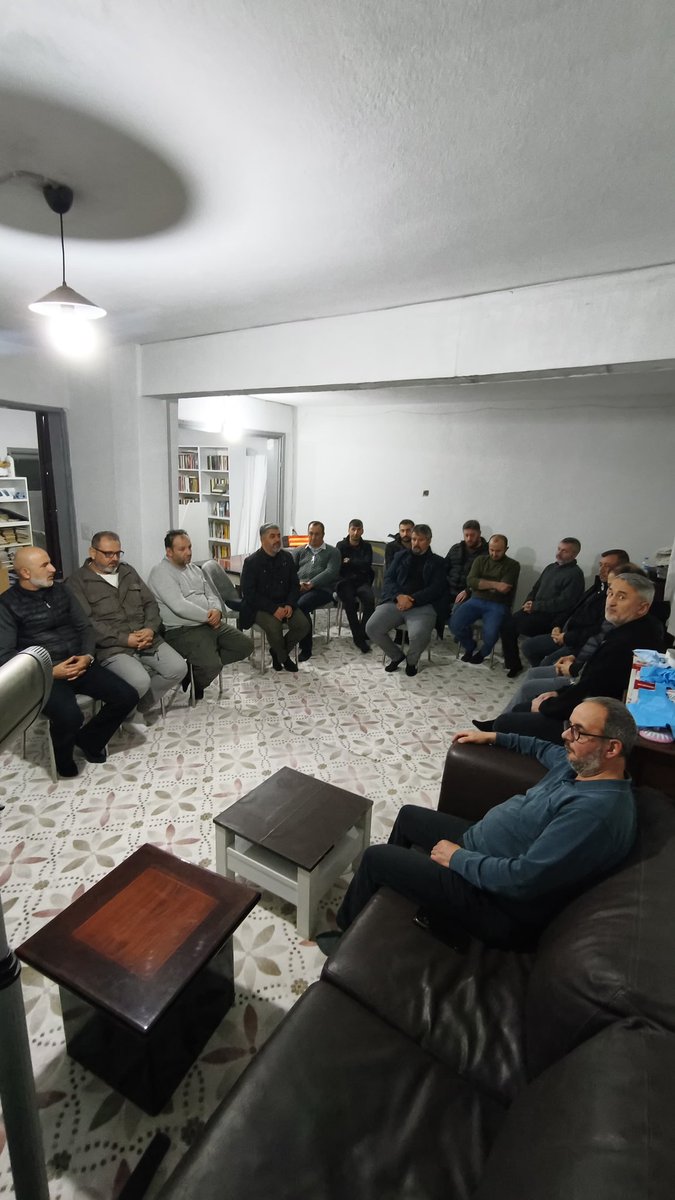 hamasdireni's tweet photo. Akıncı Hareket 
Haftalık proğramımızı icra ettik 
Bizleri ziyarete gelien.
Alperen Başkan İnan Aktaş 
Genç Safa  il Temsilcisi Mustafa Kahriman kardeşlerime ziyaretleri için teşekkür ederiz https://t.co/N0E6NcFSoG