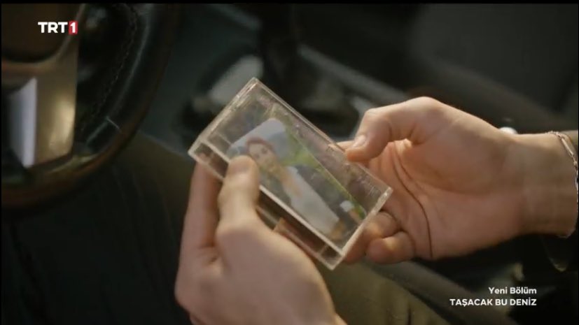 Kaseti aldı ya kaseti aldı GEBER YA GEBERRRR #taşacakbudeniz