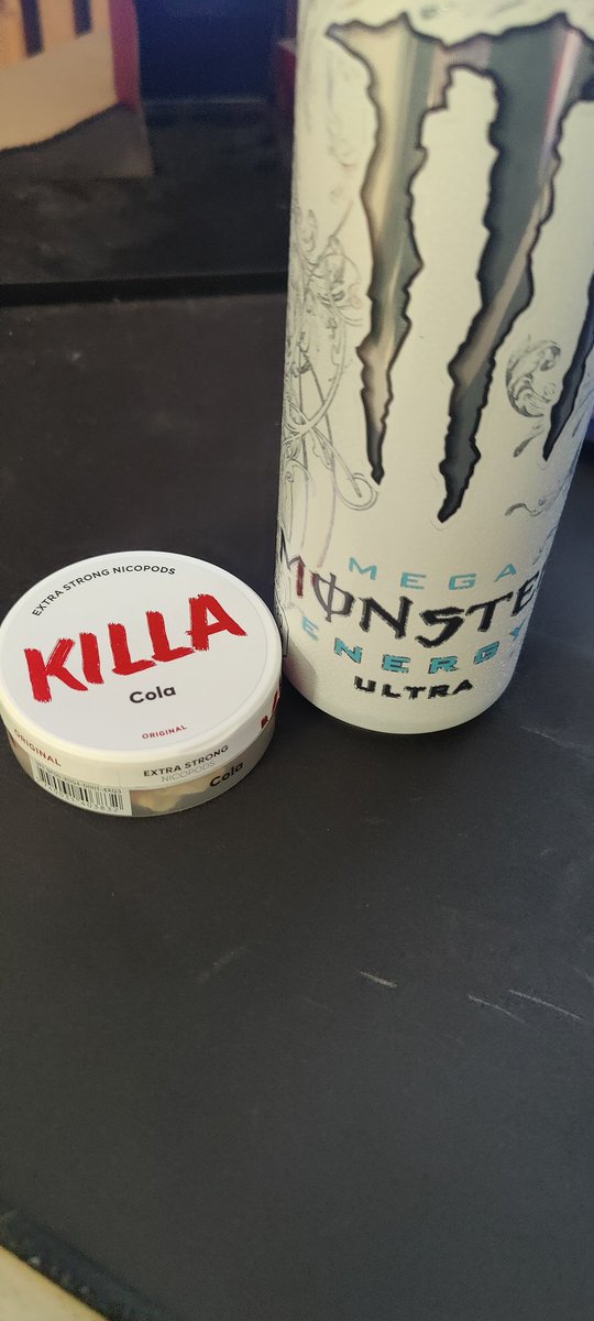 SpVVkyV's tweet image. Boy meal deluxe