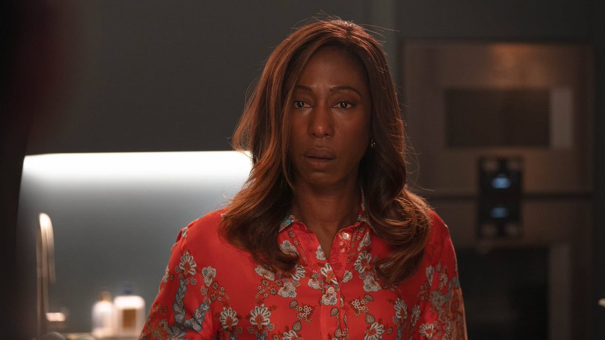 Heerlijke serie: I, Jack Wright (2025).

Wanneer de machtige zakenman Jack Wright onverwachts overlijdt, schudt zijn - net gewijzigde - testament alles op. Met de altijd geweldige Nikki Amuka-Bird. 

#npo <a href="/SuzanneGeurts/">Suzanne Geurts</a> <a href="/SitiKnuttel/">Siti Knuttel</a> <a href="/MiekevdBijl/">mieke van der bijl</a>