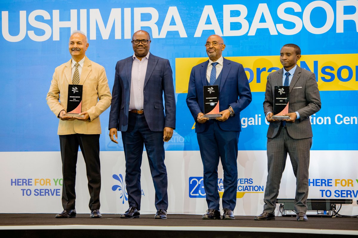 Gushimira Abasora ku Nshuro ya 23🏆

Abasora bamaze imyaka 3 ikurikirana ari indashyikirwa. 

1. NKUNDUNKUNDIYE JEAN BOSCO
2. RWANDA CHARITY EYE
3. PFUNDA TEA COMPANY LTD

#SoraNsoreTwigire
#TurashimiraAbasora