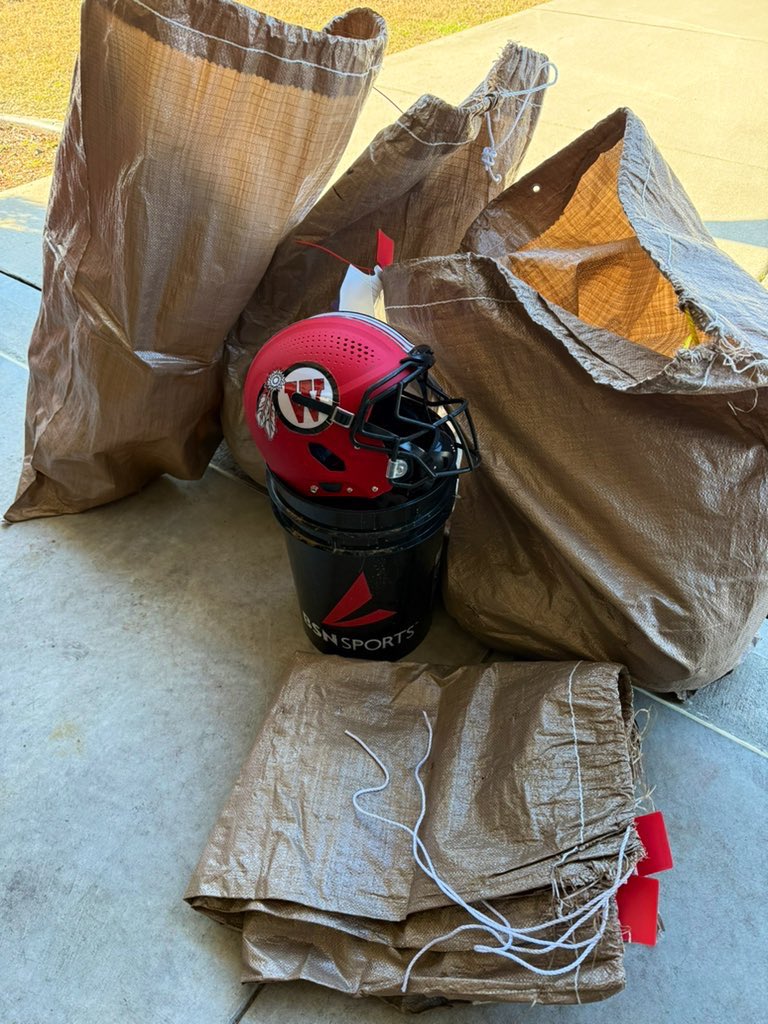 Frankie Everitte tweet media