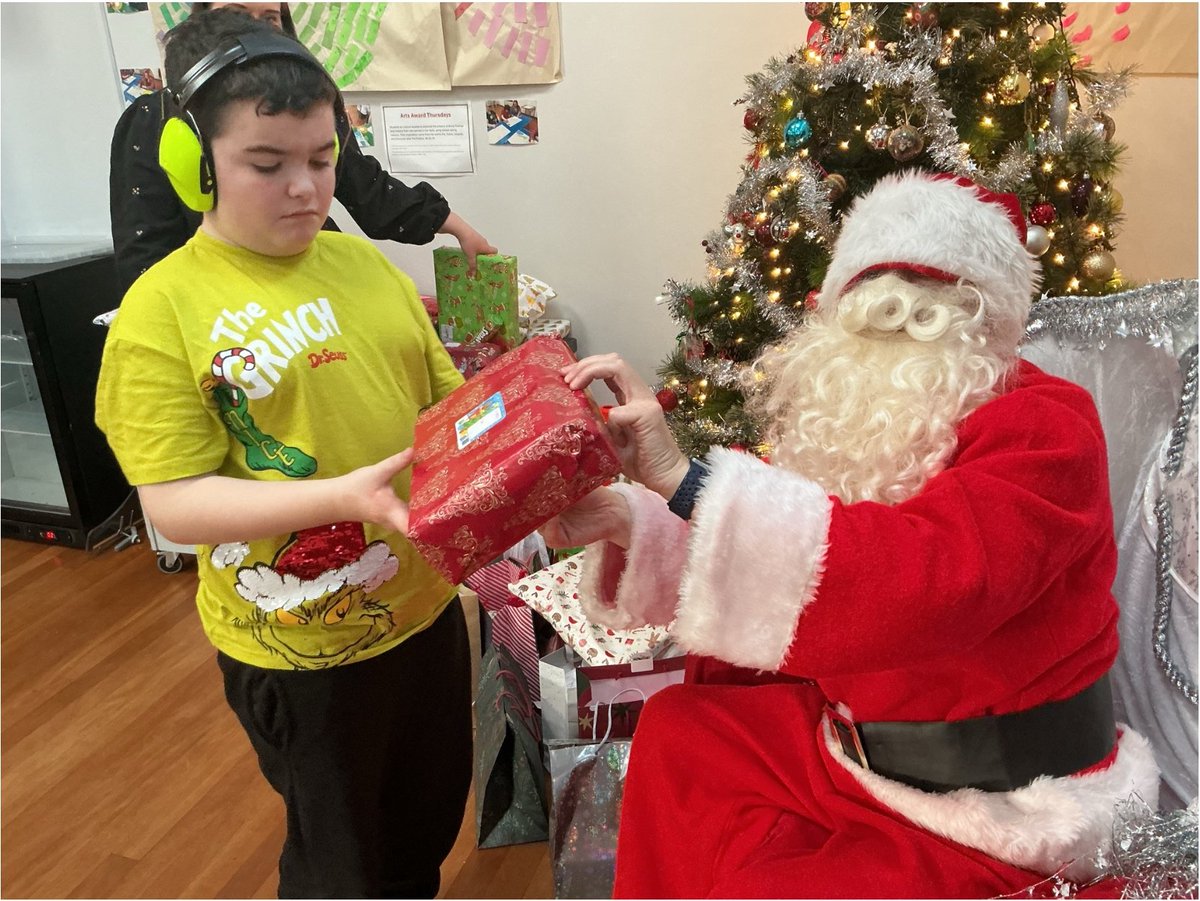 Linburn Academy tweet media