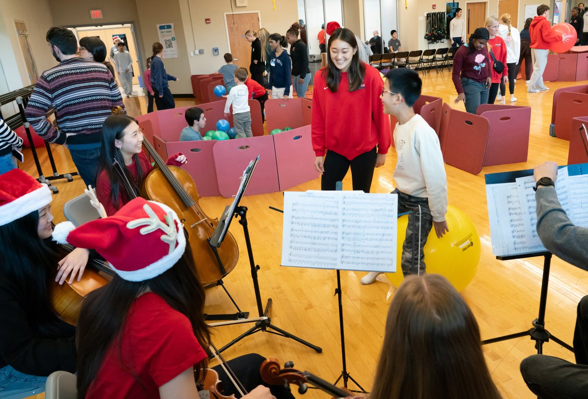 Student-athletes from <a href="/RutgersTFXC/">Rutgers Track & Field/Cross Country</a>, <a href="/RutgersWRowing/">RutgersWomensRowing</a>, and <a href="/RUGymnastics/">Rutgers Gymnastics</a> volunteered their time at the Somerset Hills YMCA for the Saturdays In Motion Holiday Party, celebrating the holiday spirit with games, music, and fun activities for the kids.