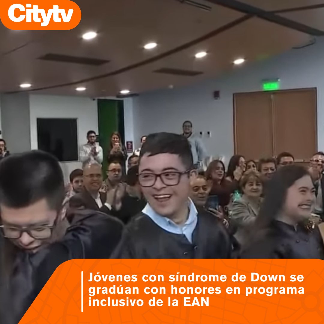 Citytv's tweet image. #Educación | 🎓 Cinco estudiantes recibieron sus certificados en servicio al cliente, apoyo logístico y apoyo administrativo. Noticia aquí 👇
citytv.eltiempo.com/fotos-y-videos…