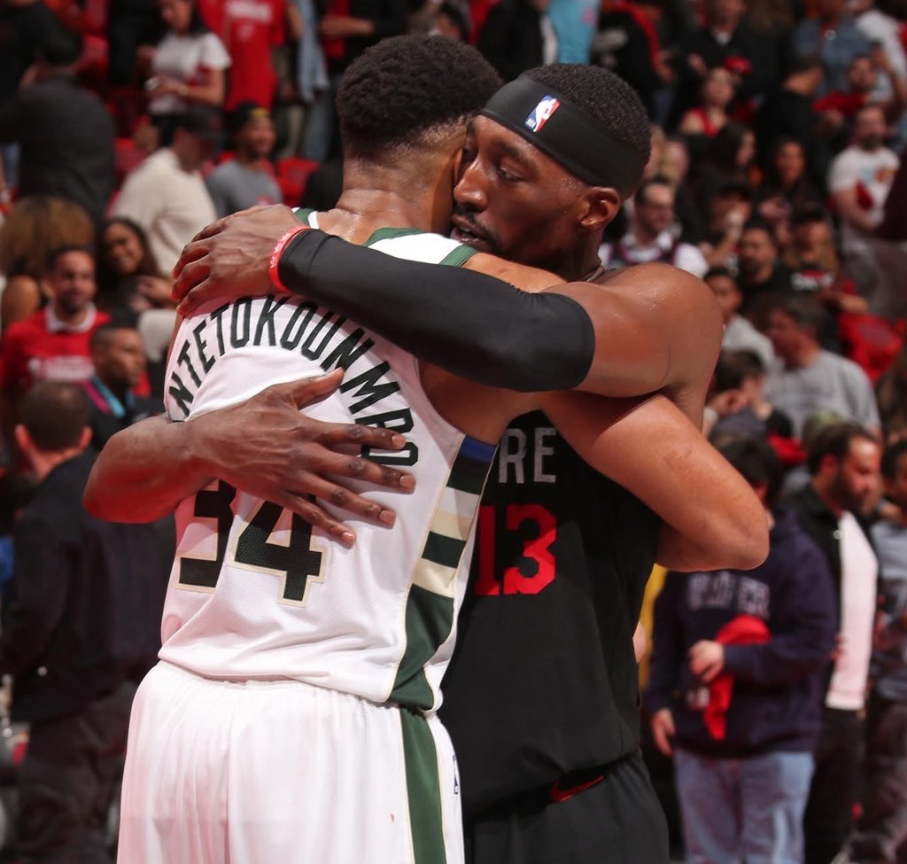 Bleacher Report 3 team trade idea to land Giannis to Miami 🚨

Heat receive: Giannis, Buddy Hield, Trace Jackson Davis

Warriors receive: Andrew Wiggins, Dru Smith

Bucks receive: Tyler Herro, Kuminga, Kel’el Ware, GSW 2026 1st, MIA 2029 1st, MIA 2032 1st, two swaps from MIA