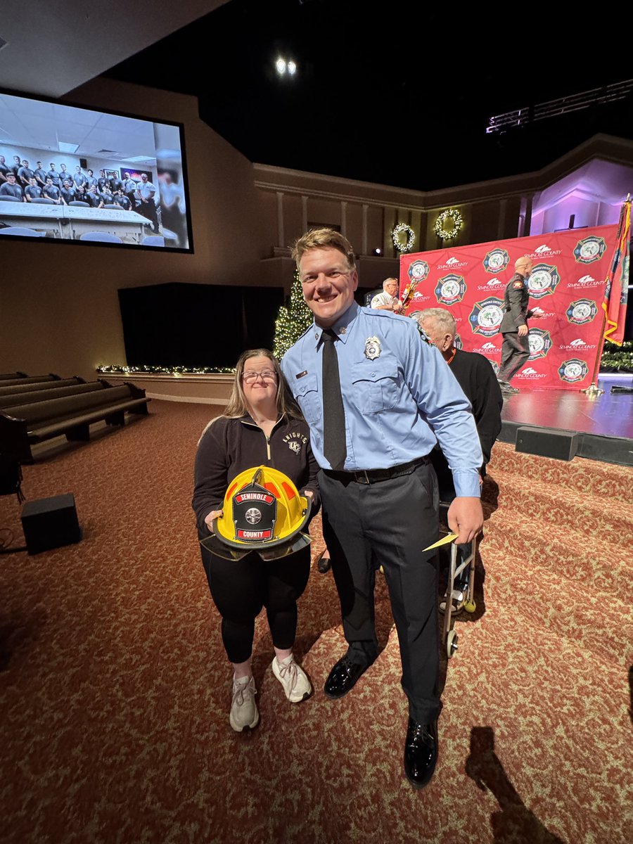 Britt__Jan's tweet photo. Once part of the team, always part of the family. 💛🖤
Congratulations to Austin on graduating firefighter school. 👨‍🚒Britt wouldn’t have missed this for the world. So proud of you! @Coach_Martin95 @UCF_Football @Austin_Camden https://t.co/dssHEVzZT6