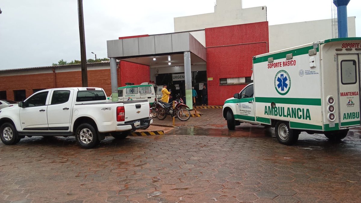 El Gobierno del Paraguay activó un operativo de respuesta inmediata en Santa Rosa del Aguaray, tras el temporal que afectó a la ciudad y al Hospital General de la zona. Salud, Defensa, SEN y ANDE desplegaron acciones p/ resguardar a pacientes, familiares y personal médico (1/3)