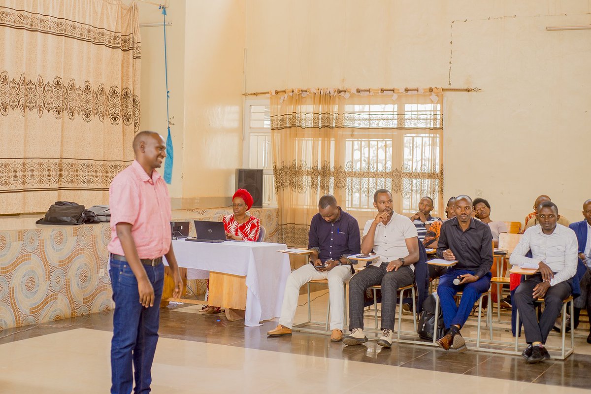 adepe_rwanda's tweet photo. Yesterday, #ADEPE wrapped up a 2-day training for 44 head teachers, 10 SGAC chairs, and 12 Sector Education Inspectors on #Safeguarding, #PositiveDiscipline, and #BullyingPrevention under the @LIFT_Rwanda program in the @GakenkeDistrict.
#EducationForAll
#Partnership4Change https://t.co/unIgRqTEds