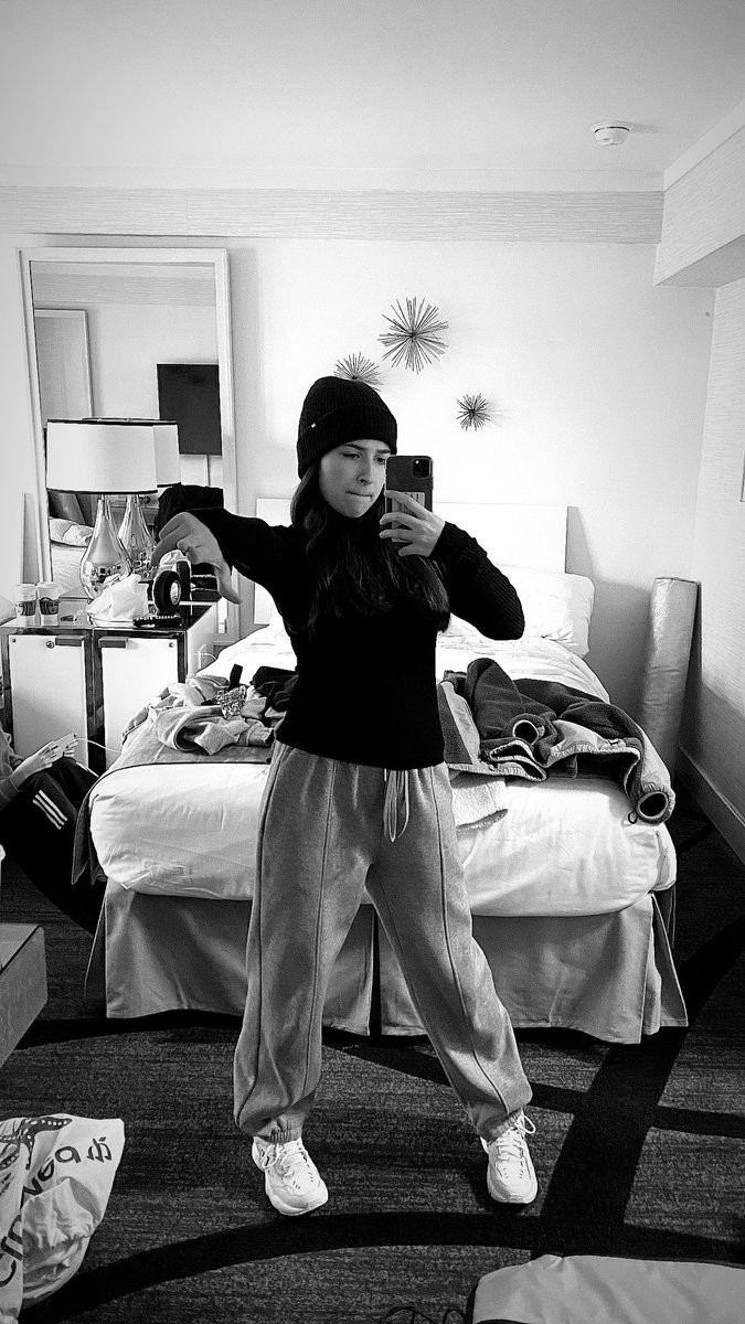 venus⋆꩜RE9 GOTY 2026🪶 tweet media