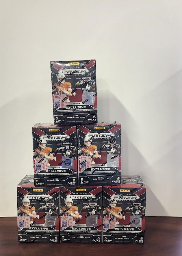 Hollywood Collectibles tweet media