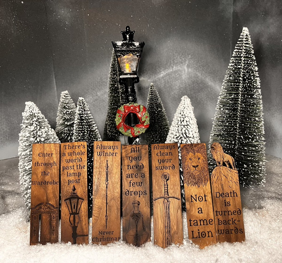 TheMiddleborne's tweet image. I can’t get any new orders out for Christmas, but if you’re looking for a sweet gift in the new year, the swords and bookmarks at Middleborne Arms make for the best