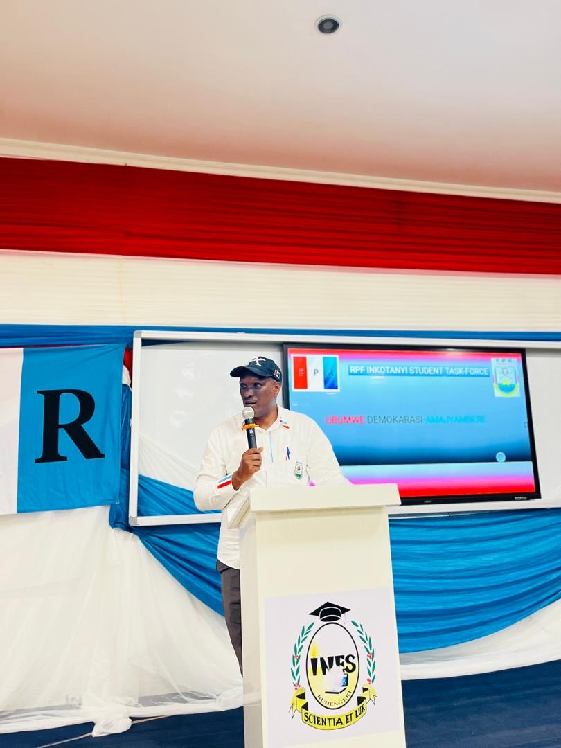 2/2.
Ndetse muriki gikorwa twifatanyije na Chairman w'umuryango <a href="/rpfinkotanyi/">FPR-Inkotanyi</a> ku rwego rwa <a href="/RwandaNorth/">Northern Province/ Rwanda</a> Bwana <a href="/gahundemaurice/">Maurice Mugabowagahunde</a> , Chairman w'umuryango <a href="/rpfinkotanyi/">FPR-Inkotanyi</a> ku rwego rwa karere ka <a href="/MusanzeDistrict/">Musanze District</a> Bwana <a href="/BizimanaChris20/">Bizimana Christophe</a> ndetse n’abayobozi batandukanye ba <a href="/rpfinkotanyi/">FPR-Inkotanyi</a>.