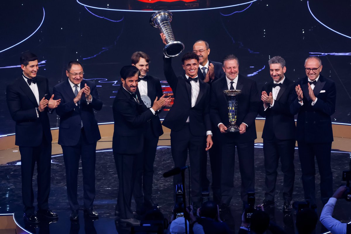 👑 VE KUPANIN TEK SAHİBİ, 2025 FORMULA 1 DÜNYA ŞAMPİYONU, LAAAANNNDOOOO NOOOORRRIIIISSSS!