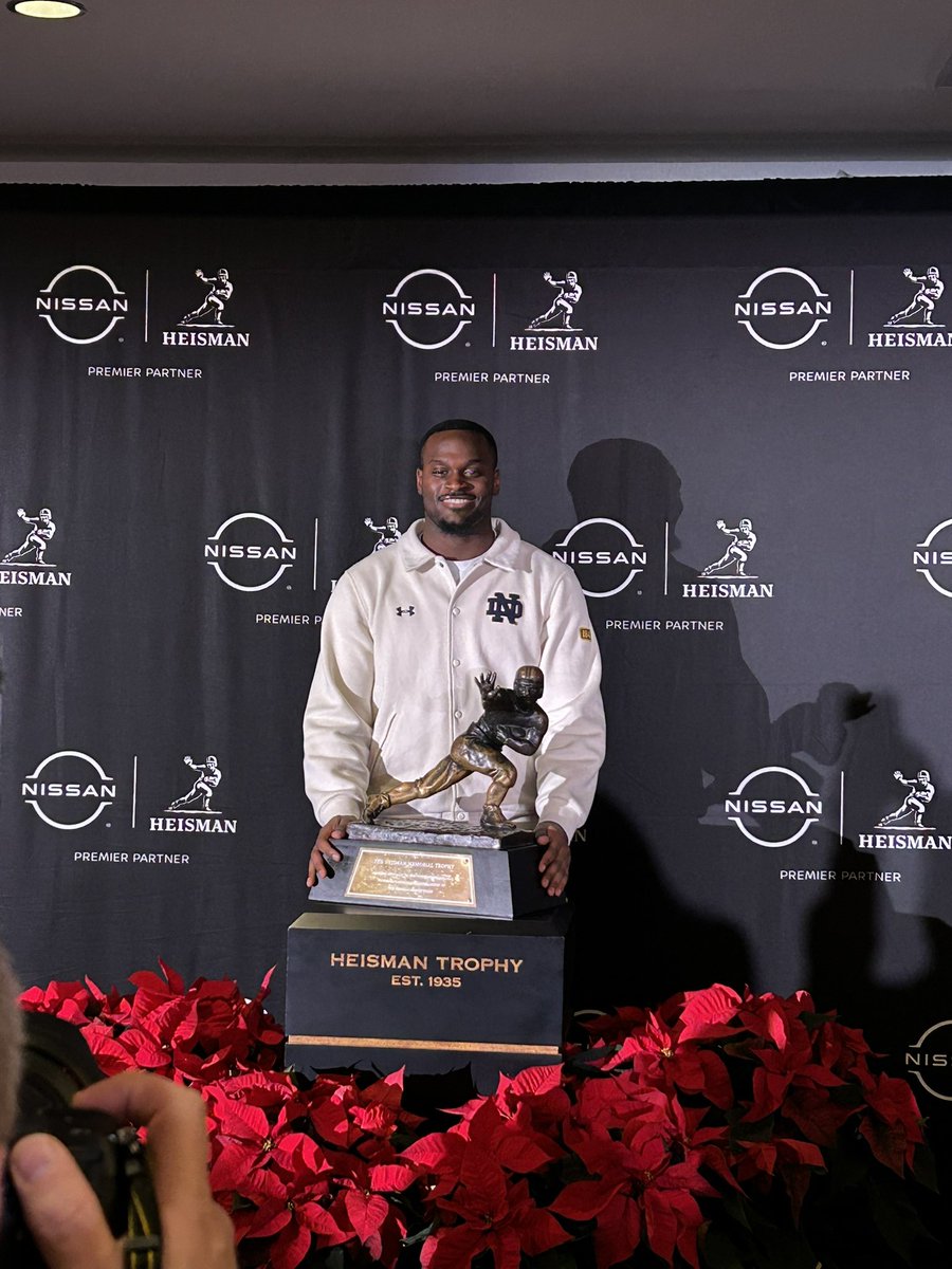iterracini10's tweet photo. Previewing the 91st Heisman Trophy for @wfuvsports with @brendan_shorey and @bspritzer32:

Finalist # 4: Jeremyiah Love  

[Thread below] https://t.co/3h3MYEZJPu