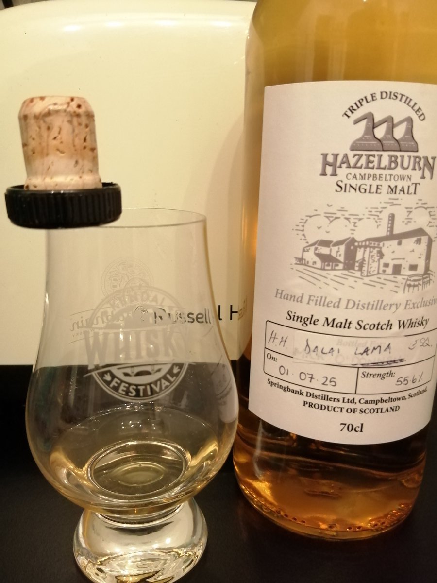 BertSmedley's tweet photo. Bit of #DueDiligence*...
Yadda, yadda, yadda, 🙃
Anyways...
Who's for a dram?
#Flange🥃🐢💥
*BWC #XmasBash🎄 https://t.co/CPkkHAKiPF