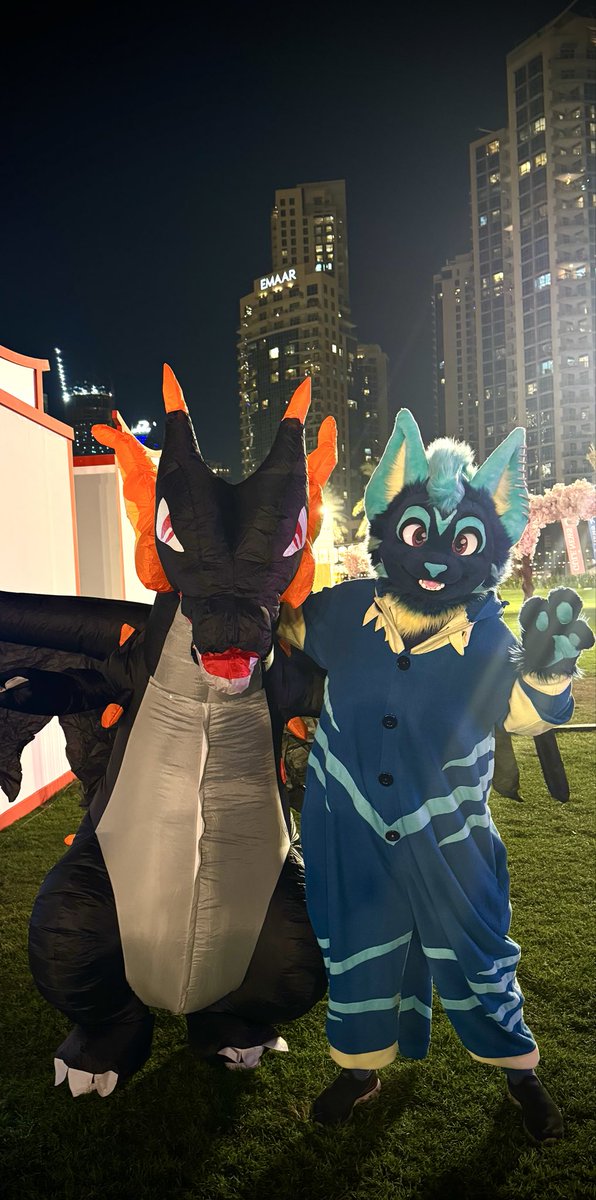 JazzHyaa's tweet photo. #FursuitFriday !
Was out for a little Con :3 https://t.co/f1ysdA9RnH