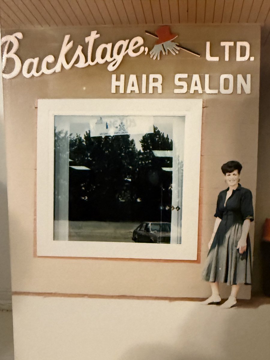 As the daughter of an entrepreneur and beauty salon owner, <a href="/KeishaBottoms/">Keisha Lance Bottoms</a> saw firsthand the unique challenges Georgia's small business owners face. 

It is what fuels her commitment to stand up for small businesses as Georgia's next Governor. #FlashbackFriday