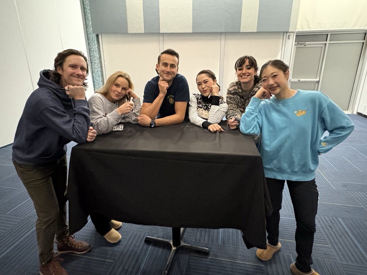 Stars on Ice tweet media