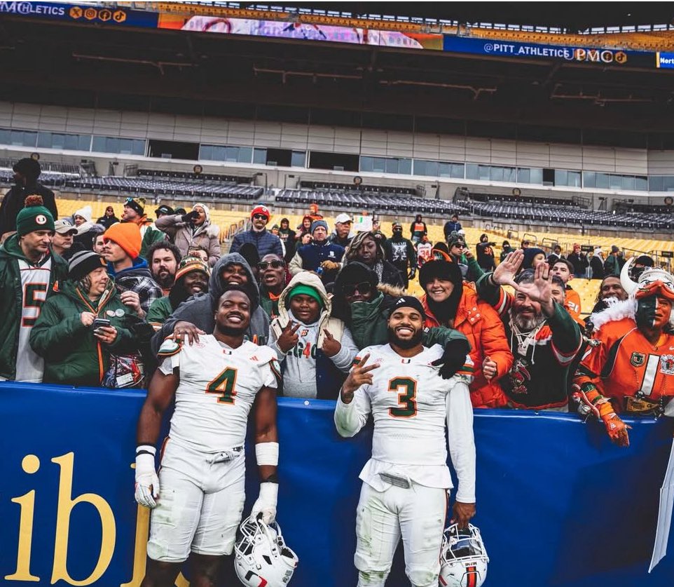 CanesMuse tweet media