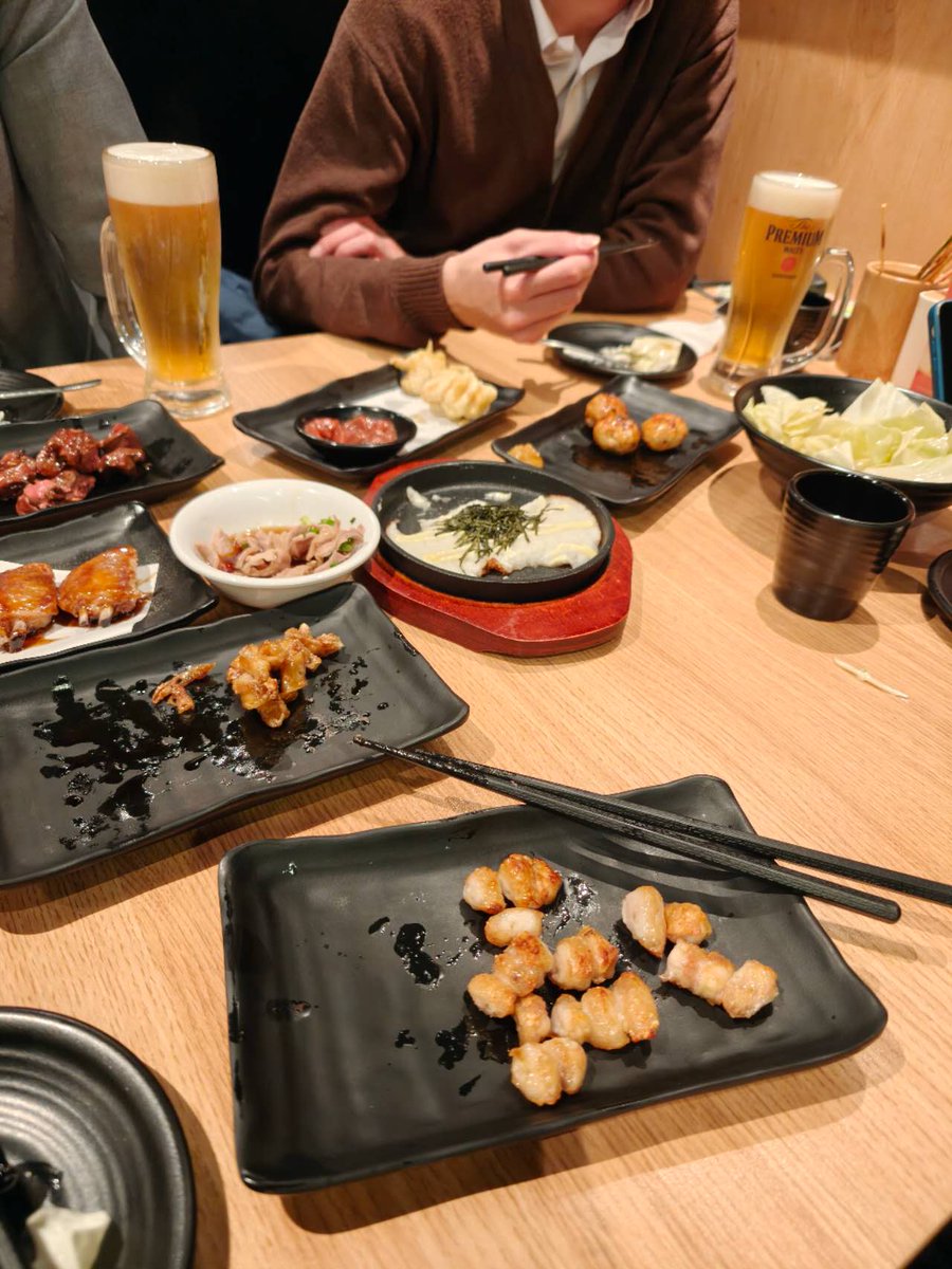 ブチ子と源☺︎きまぐれ値段調整中。 今のレートで日本よりも高いな😩
