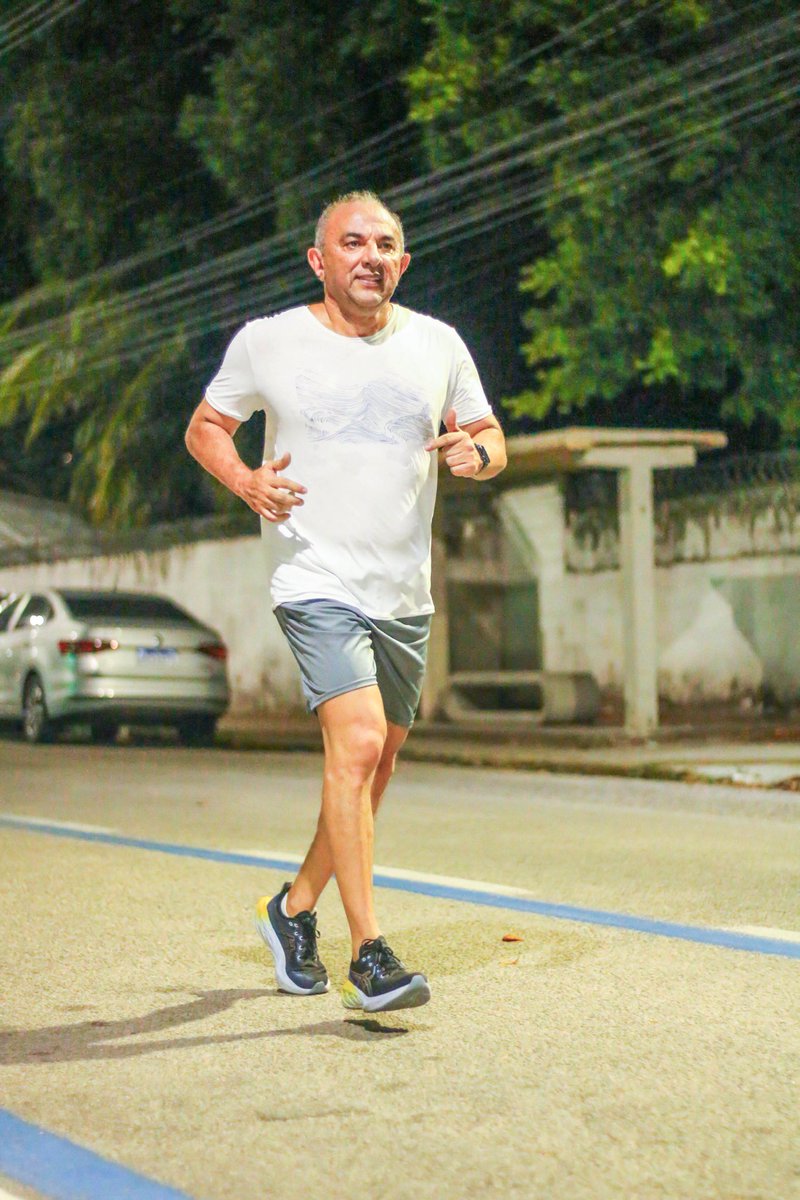 MarcioGuedesM's tweet photo. Ontem o cardio foi muito bom. https://t.co/99eZzmmxGU