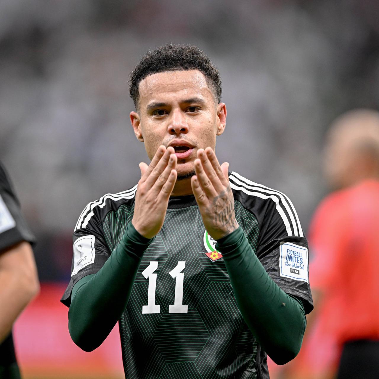 عاجل | منتخب الإمارات يصنع التاريخ ويتأهل إلى نصف نهائي كأس العرب بفوزه على منتخب الجزائر حامل اللقب بركلات الترجيح #صحيفة_الخليج 