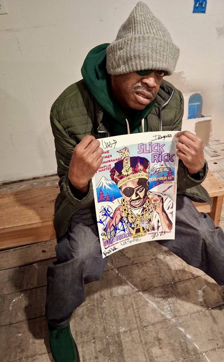 It’s a pretty amazing feeling seeing your art in the hands of the subject of your work 🙏🥰 but when it’s someone as ICONIC as SLICK RICK 🎤 <a href="/therulernyc/">Slick Rick</a> 👑 that’s another level of joy 🤩🤯🥳🎉 #artlife