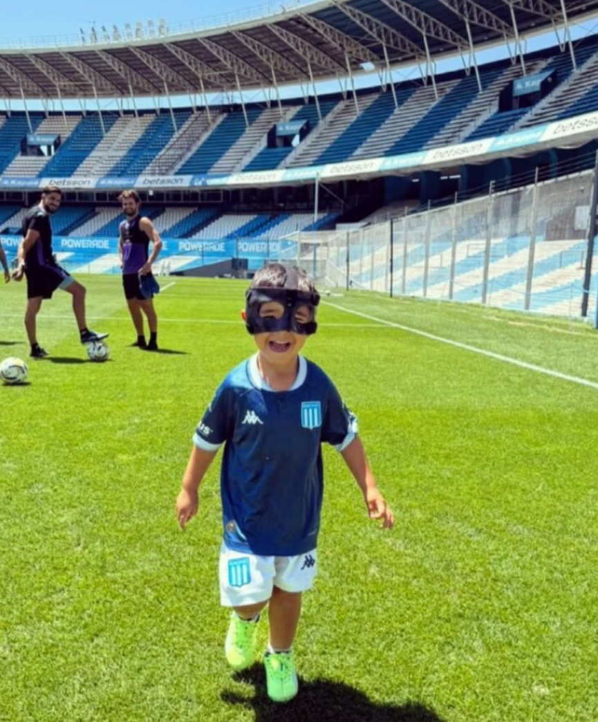 Racingmaníacos tweet media