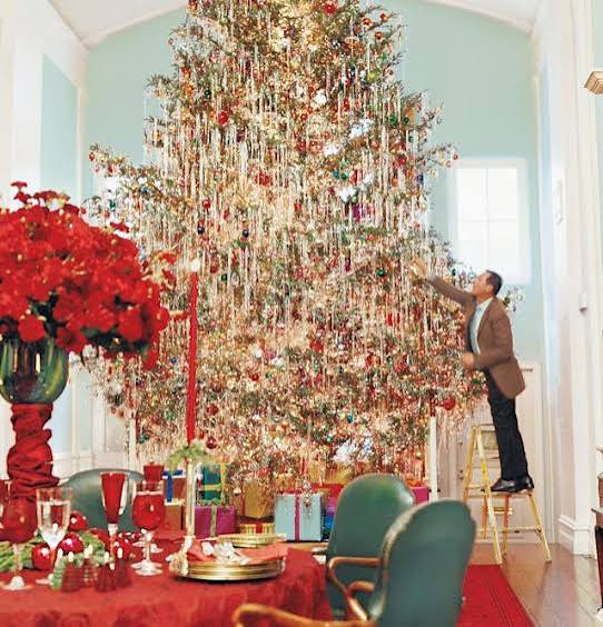 Can anyone see the tree? 🌲