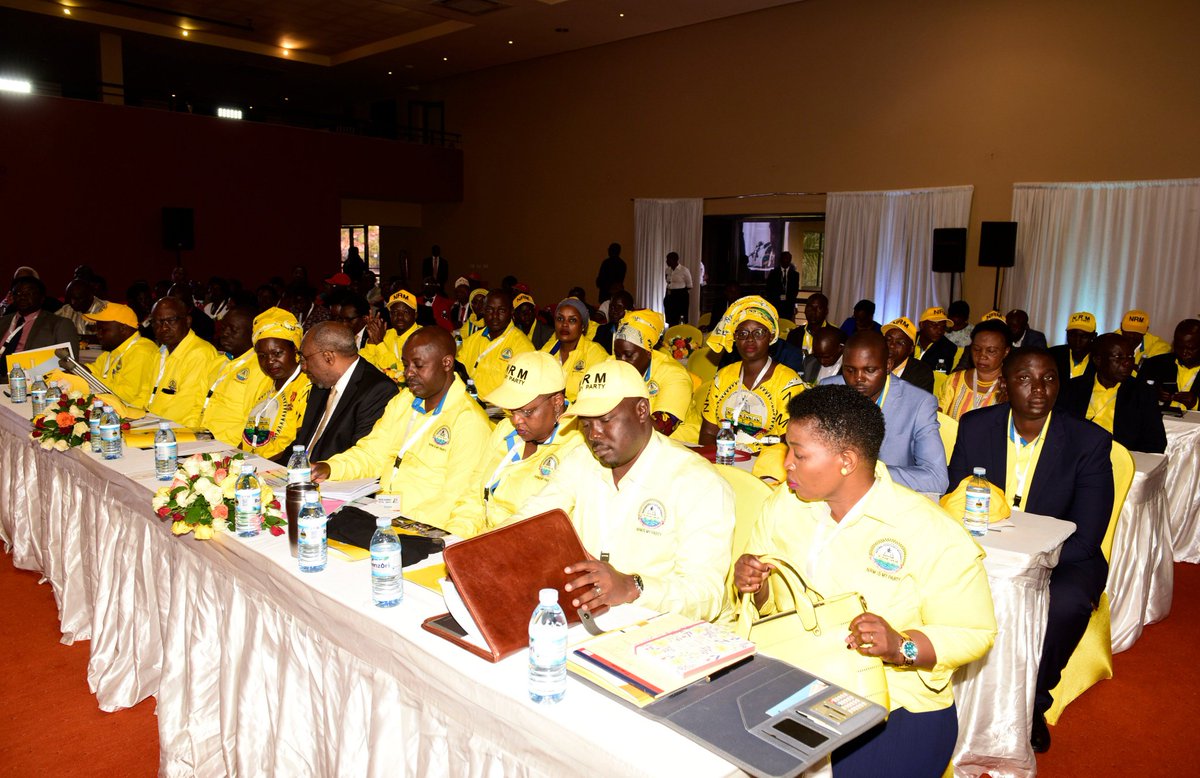 PLU_Uni's tweet photo. QUOTE:
"Whatever our individual differences, Uganda must win"
~UPC President Jimmy Akena at the #IPODSummitUG in Dec 2018.
Imagine where we would be as a country if the other Gangs of Kampala had such patriotic ideology! #ProtectingTheGains https://t.co/syVOpIyNQe