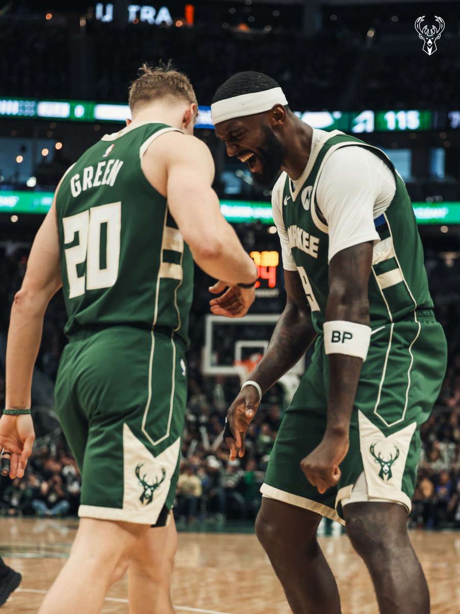 League leaders in 3P% (min. 100 attempts):
1. AJ Green - 48.5%
2. Bobby Portis - 47.0%