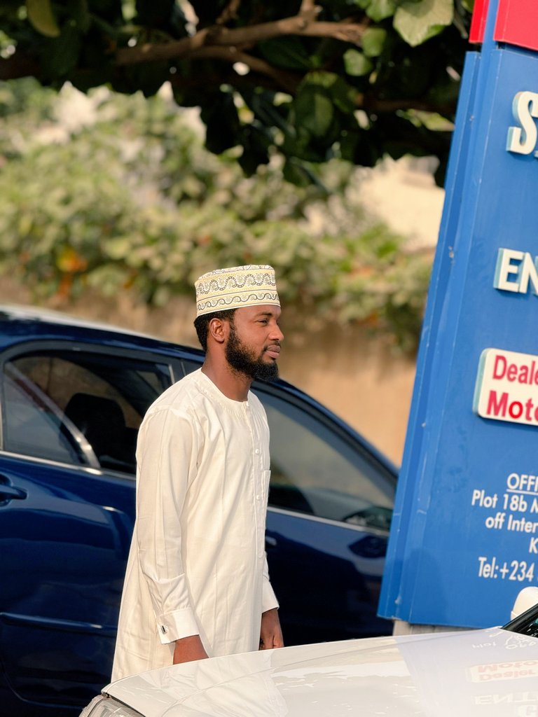 AlameenDanba2re's tweet image. May Allah grant us the ability to work honestly and protect us from lying.