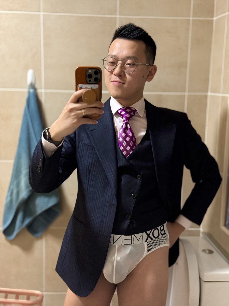 OnlyDapper tweet media