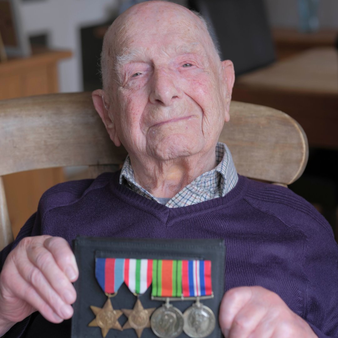 At the age of 16, Ernest Gaskell joined the Royal Navy during WWII – lying about his age to do so.

During his service, he survived mine explosions, sinking ships and periods of intense combat while helping to liberate Greece and aiding prisoners of war in Yugoslavia. 

(1/3)