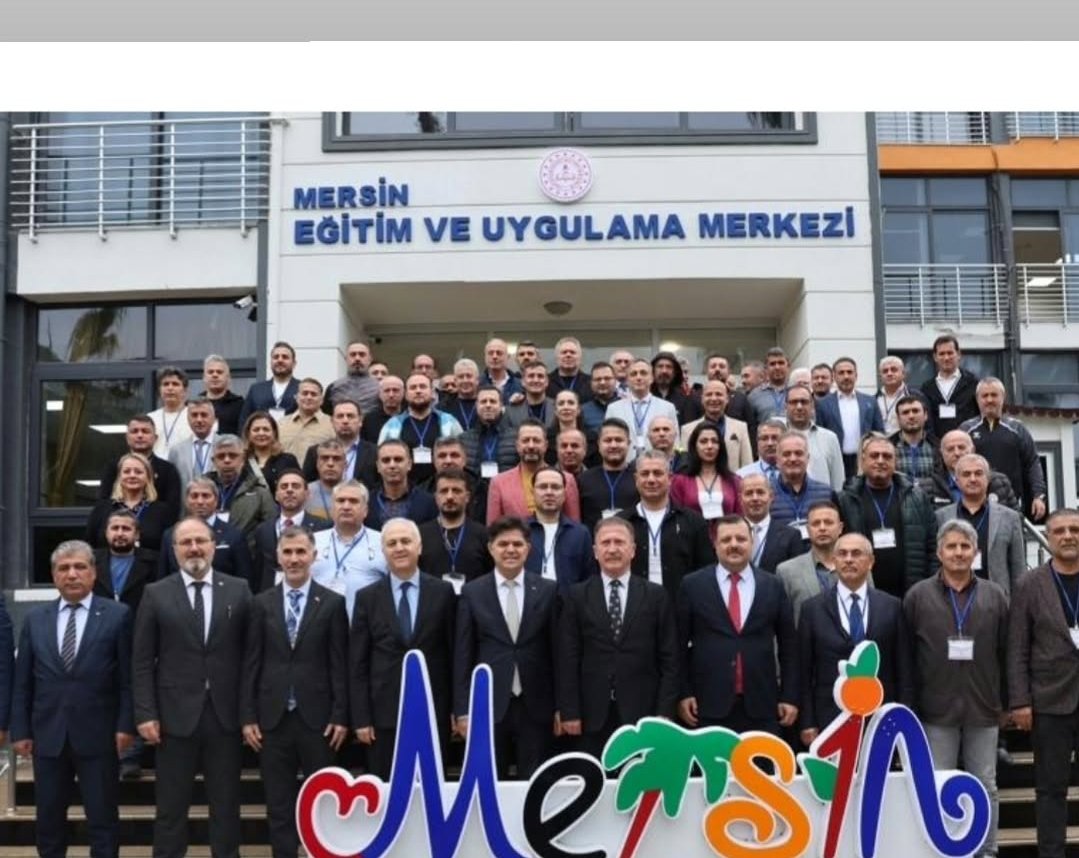 Mersin’deki “Spor Liseleri TYMM Uyumlu Eğitim ve Yönetim Kursu”nu bugün tamamladık.
Başta Sayın Genel Müdürümüz olmak üzere Daire Başkanlarımıza, Şube Müdürlerimize ve 
Mersin Eğitim ve Uygulama Merkezi Müdürü ve tüm çalışanlarına şükranlarımı sunuyorum.