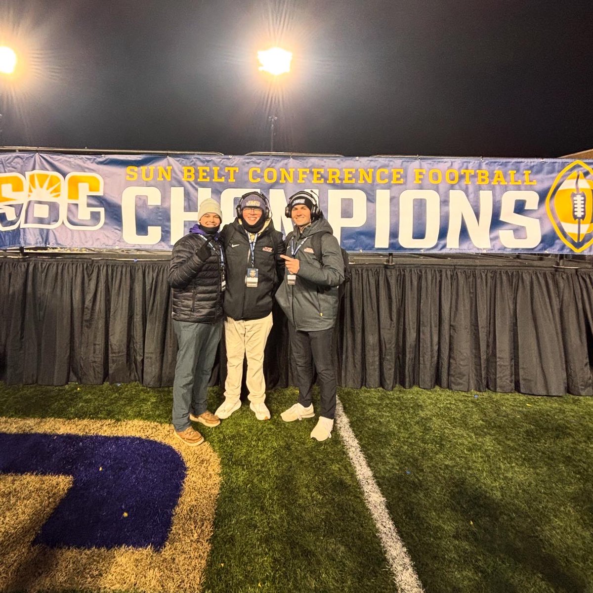 CFerares's tweet photo. I still can’t get over last week’s Sun Belt Championship Game. I am very grateful to have had the opportunity to work the game. The confetti falling at the end felt like such a fitting end to the season for our department as well. Thanks to all fan engagement staff. 

#GoDukes https://t.co/4zwNahlF6D