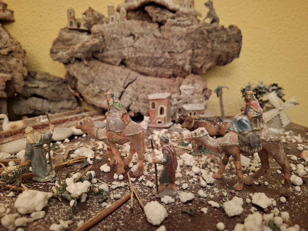 Vuelve a tomar vida en casa mi nacimiento de niño. La ilusión de un año más #Navidad