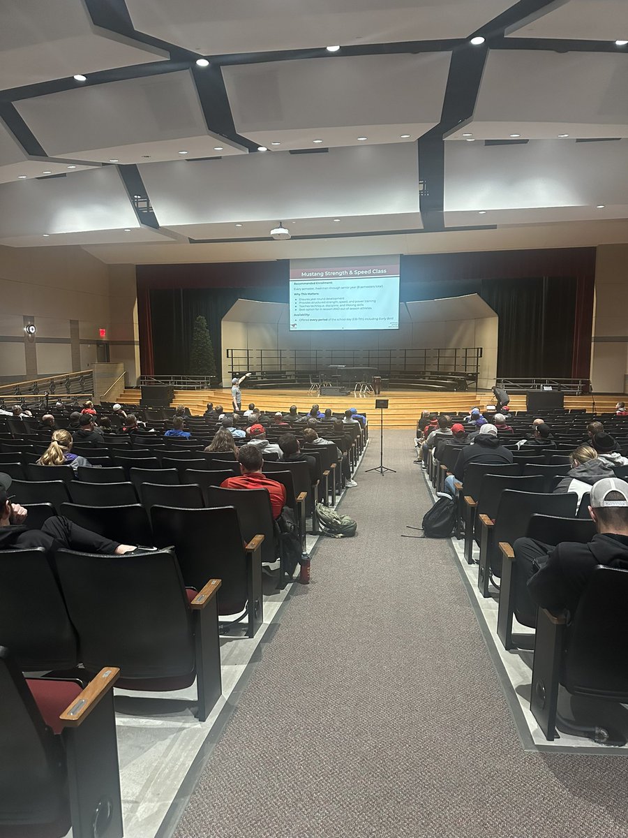 Mark Hoover tweet media